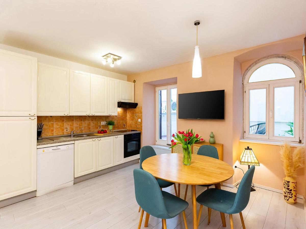 Apartment Anika Old Town Пореч Экстерьер фото